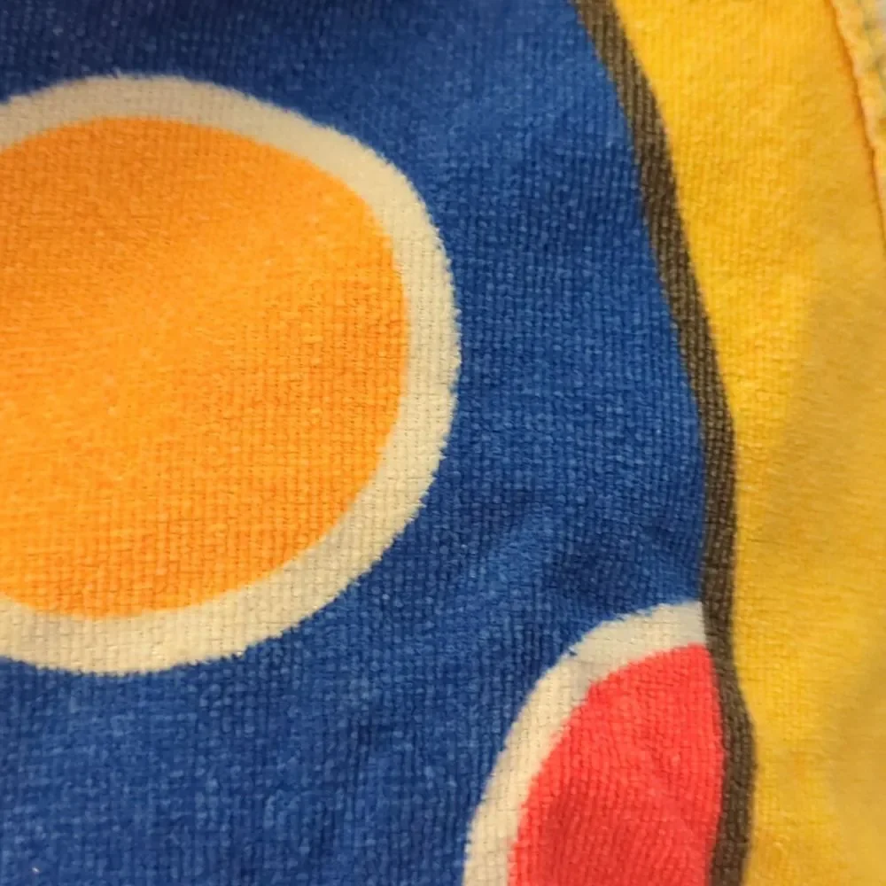 Barney 1998 vintage beach towel‎